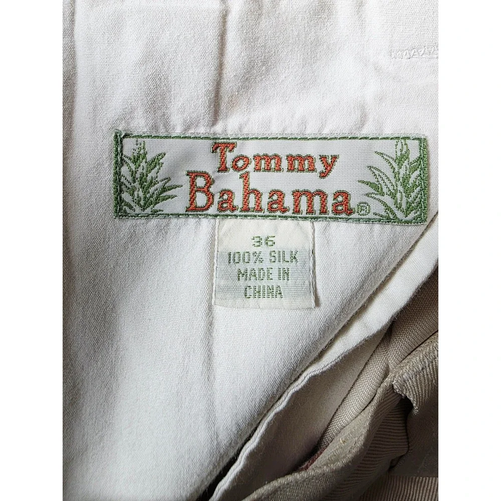 Tommy‎ Bahama Relax Mens 36 Pleated 100% Silk Shorts Cream Khaki Casual Tropical